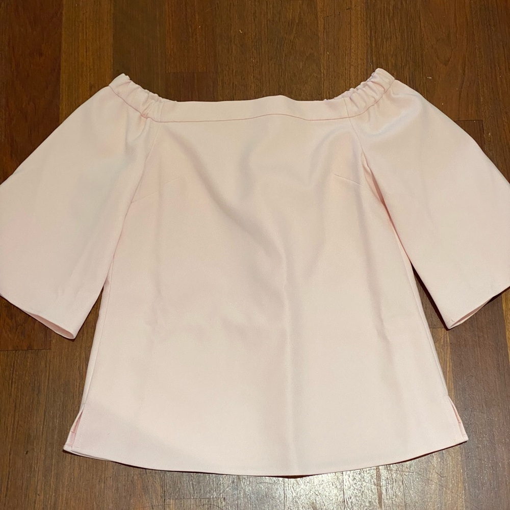 Never Worn Sail to Sable off the shoulder pink top